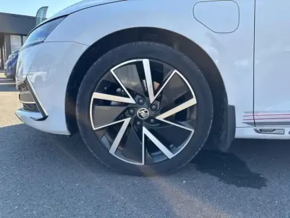 Photo 14 Skoda Octavia Gén. IV Ph1 Business 5