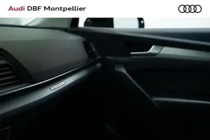 Photo 9 Audi Q5 50 TFSIe 299 S tronic 7 Quattro Business Executive