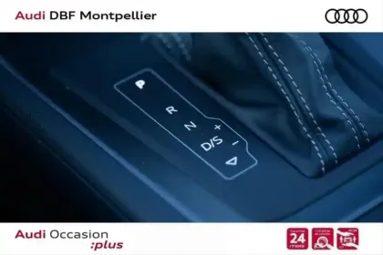 Photo 9 Audi Q3 35 TDI 150 ch S tronic 7 S line