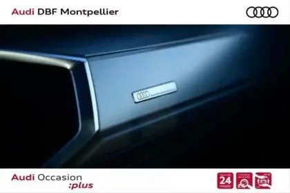 Photo 8 Audi Q3 35 TDI 150 ch S tronic 7 S line