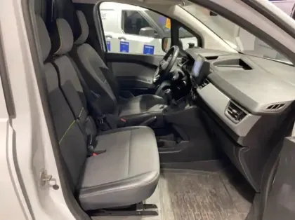 Photo 14 Renault Kangoo Fourgonnette L1 1.5 Blue dCi 115ch Grand Confort - 22