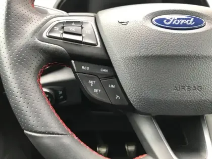 Photo 38 Ford Ecosport Gén. I Ph2 ST-Line 5