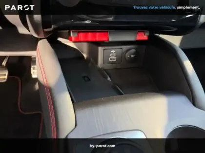 Photo 17 Ford Kuga 2.5 Duratec 180ch Hybrid FlexiFuel ST-Line X Powershift