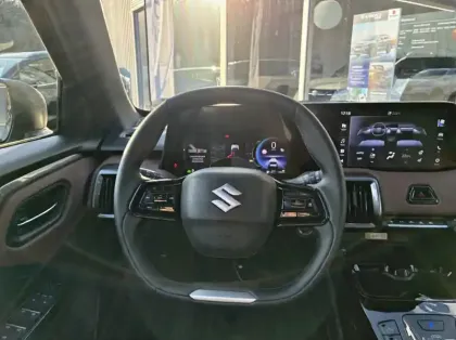 Photo 6 Suzuki Vitara 184ch 61kWh Style AllGrip