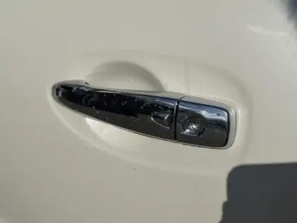 Photo 10 Nissan Navara  2.3 dCi 160ch King-Cab N-Connecta 2018