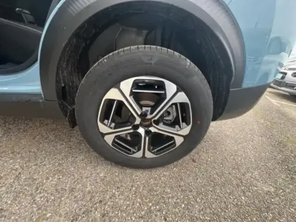 Photo 10 Citroën C3 Aircross  1.2 Hybride 145ch MAX 7 places