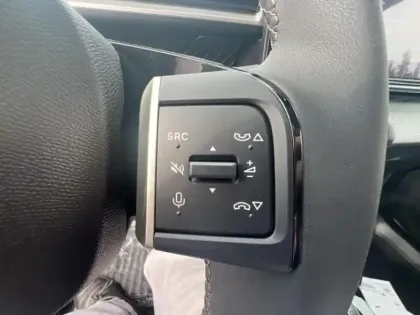 Photo 13 Citroën C3 Aircross  1.2 Hybride 145ch MAX 7 places