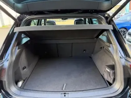 Photo 11 Volkswagen Tiguan  1.4 eHybrid 245ch R-Line DSG6