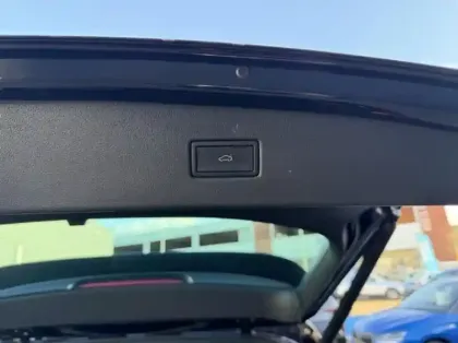 Photo 13 Volkswagen Tiguan  1.4 eHybrid 245ch R-Line DSG6