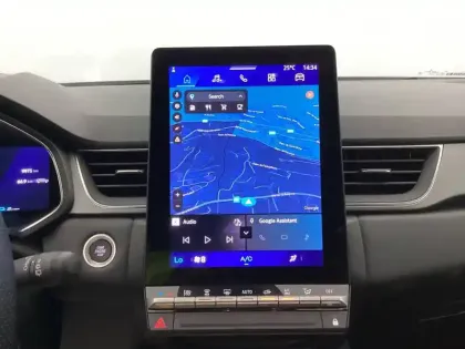 Photo 31 Renault Symbioz  E-Tech full hybrid 145