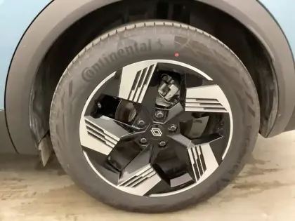 Photo 24 Renault Symbioz  E-Tech full hybrid 145