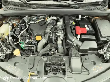 Photo 28 Renault Captur  Blue dCi 115 EDC Intens