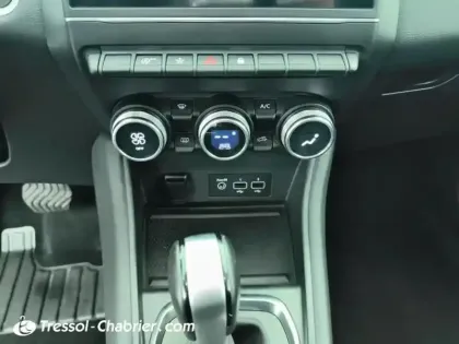 Photo 14 Renault Captur  Blue dCi 115 EDC Intens