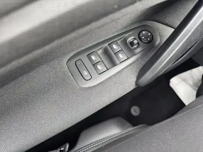 Photo 19 Peugeot 308  BlueHDi 130ch S&S BVM6 Allure