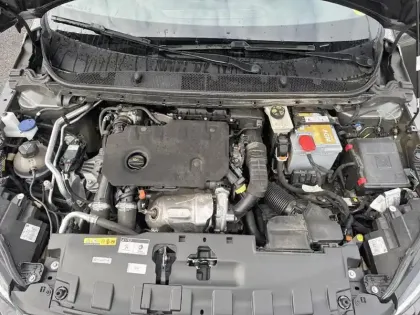 Photo 6 Peugeot 308  BlueHDi 130ch S&S BVM6 Allure