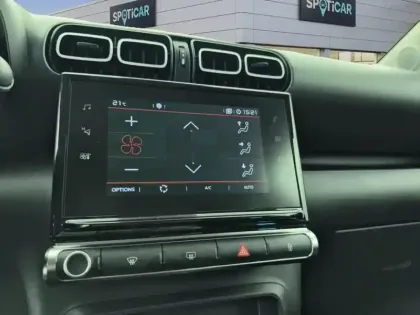 Photo 12 Citroën C3 Aircross  PureTech 110 S&S BVM6 Shine