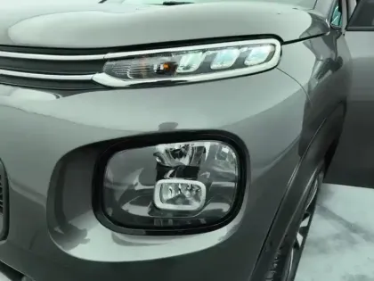 Photo 13 Citroën C3 Aircross  PureTech 110 S&S BVM6 Shine