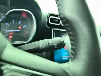 Photo 17 Citroën C3 Aircross  PureTech 110 S&S BVM6 Shine