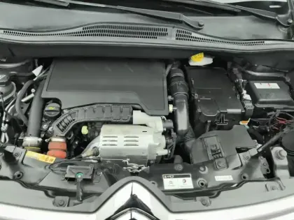 Photo 6 Citroën C3 Aircross  PureTech 110 S&S BVM6 Shine