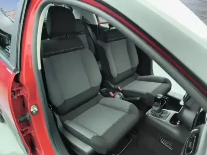 Photo 8 Citroën C3  PureTech 83 S&S BVM5 Shine