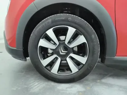 Photo 14 Citroën C3  PureTech 83 S&S BVM5 Shine