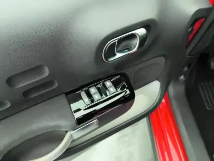 Photo 19 Citroën C3  PureTech 83 S&S BVM5 Shine