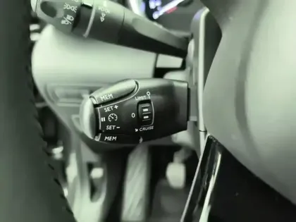 Photo 17 Citroën C3 Aircross  BlueHDi 110 S&S BVM6 Shine Pack