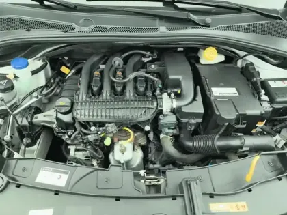 Photo 6 Citroën C3  PureTech 83 S&S BVM5 C-Series