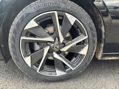 Photo 14 Peugeot 308 Gén. III Ph1 Allure Pack 5