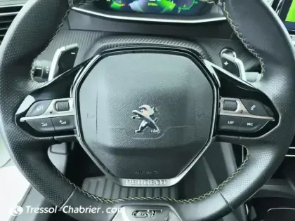 Photo 15 Peugeot 208  PureTech 130 S&S EAT8 GT Line