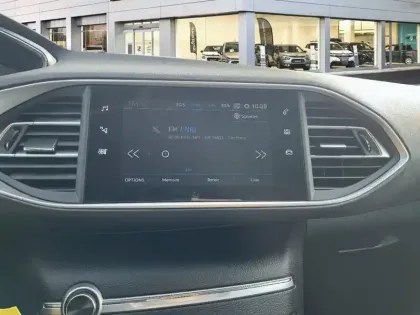 Photo 10 Peugeot 308  BlueHDi 130ch S&S BVM6 Active Business