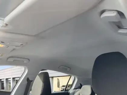 Photo 24 Peugeot 308  BlueHDi 130ch S&S BVM6 Active Business