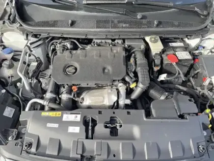 Photo 20 Peugeot 308  BlueHDi 130ch S&S BVM6 Active Business