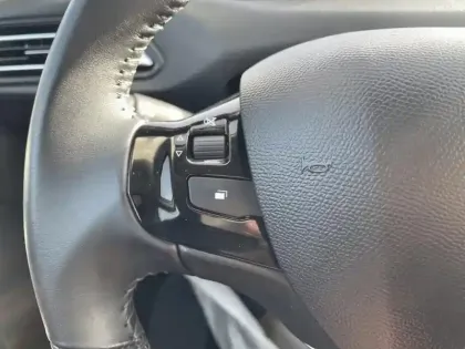 Photo 18 Peugeot 308  BlueHDi 130ch S&S BVM6 Active Business