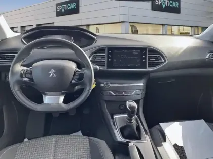 Photo 9 Peugeot 308  BlueHDi 130ch S&S BVM6 Active Business