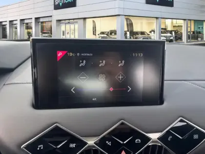 Photo 21 DS DS 3 DS3 Crossback PureTech 130 EAT8 Montmartre