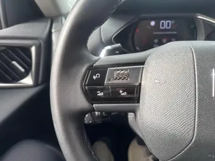 Photo 18 DS DS 3 DS3 Crossback PureTech 130 EAT8 Montmartre