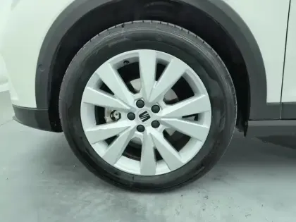 Photo 14 Seat Arona  1.0 TSI 95 ch Start/Stop BVM5 Xperience