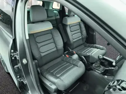 Photo 8 Citroën C3 Aircross  PureTech 110 S&S BVM6 Max