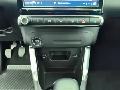 Photo 12 Citroën C3 Aircross  PureTech 110 S&S BVM6 Max