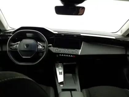 Photo 9 Peugeot 308  SW PHEV 180 e-EAT8 Active Pack