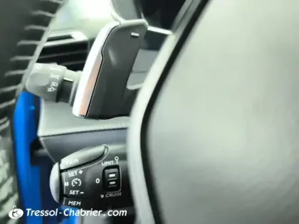 Photo 26 Peugeot 2008  PureTech 130 S&S EAT8 Allure