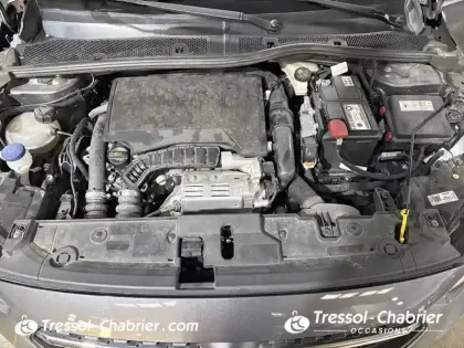 Photo 6 Opel Corsa  1.2 Turbo 100 ch BVM6 Edition Business