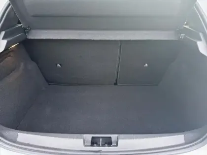 Photo 7 Peugeot 208  BlueHDi 100 S&S BVM6 Like