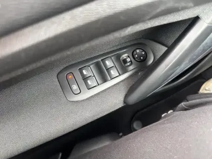 Photo 19 Peugeot 308  BlueHDi 130ch S&S BVM6 Active Business