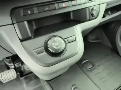 Photo 23 Citroën Jumpy Gén. III Ph1 NG2 Pack Driver 4