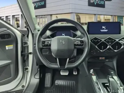 Photo 11 DS DS 3  E-Tense Performance Line+