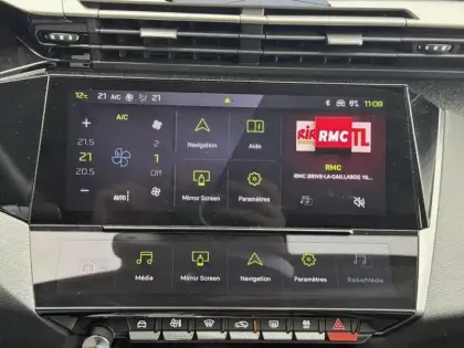 Photo 10 Peugeot 408  PureTech 130 ch S&S EAT8 Allure Pack