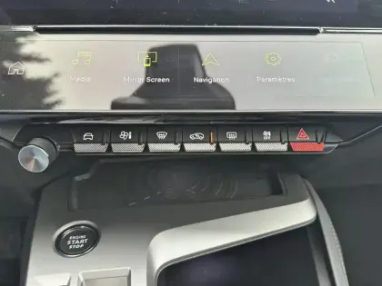 Photo 12 Peugeot 408  PureTech 130 ch S&S EAT8 Allure Pack