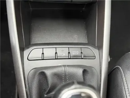 Photo 63 Kia Stonic Gén. I Ph2 GT Line 5